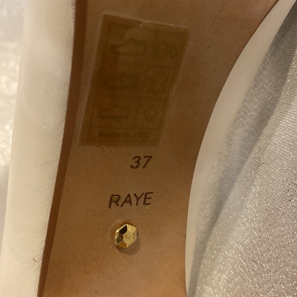 RAYE Heels - Picture 7 of 8